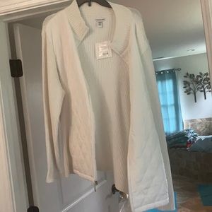 Croft & Barrow sweater with diamond puffer front